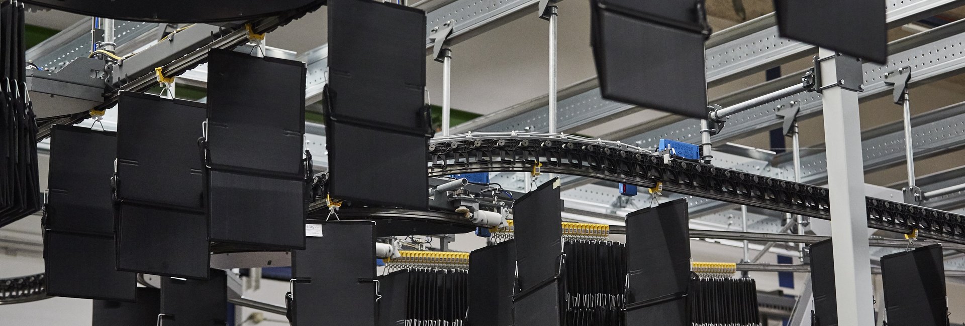 ferag.skyfall at Alcon: A Technological Collaboration Driving Logistics Innovation ferag.skyfall at Alcon: A Technological Collaboration Driving Logistics Innovation